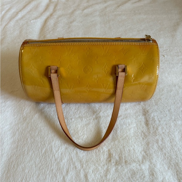 100% Authentic Louis Vuitton Monogram Vernis Bedford Handbag - Picture 1 of 16